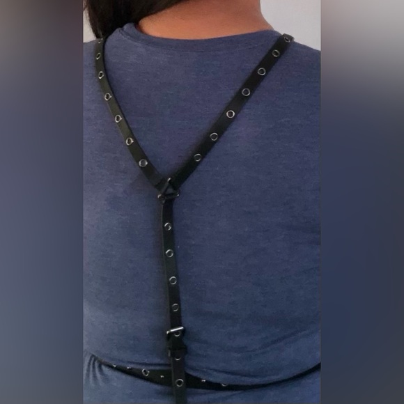 New NWT BCBG Maxazria BCBGMaxazria black convertible harness straps belt S Small - Picture 3 of 7